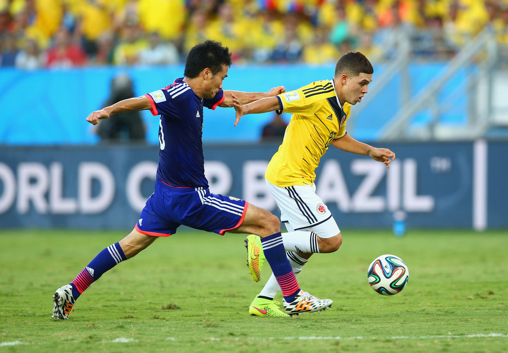 NBA：勇士主场击败小牛 库里三分火力全开（NBA：勇士主场力克独行侠 库里三分手感炙热）