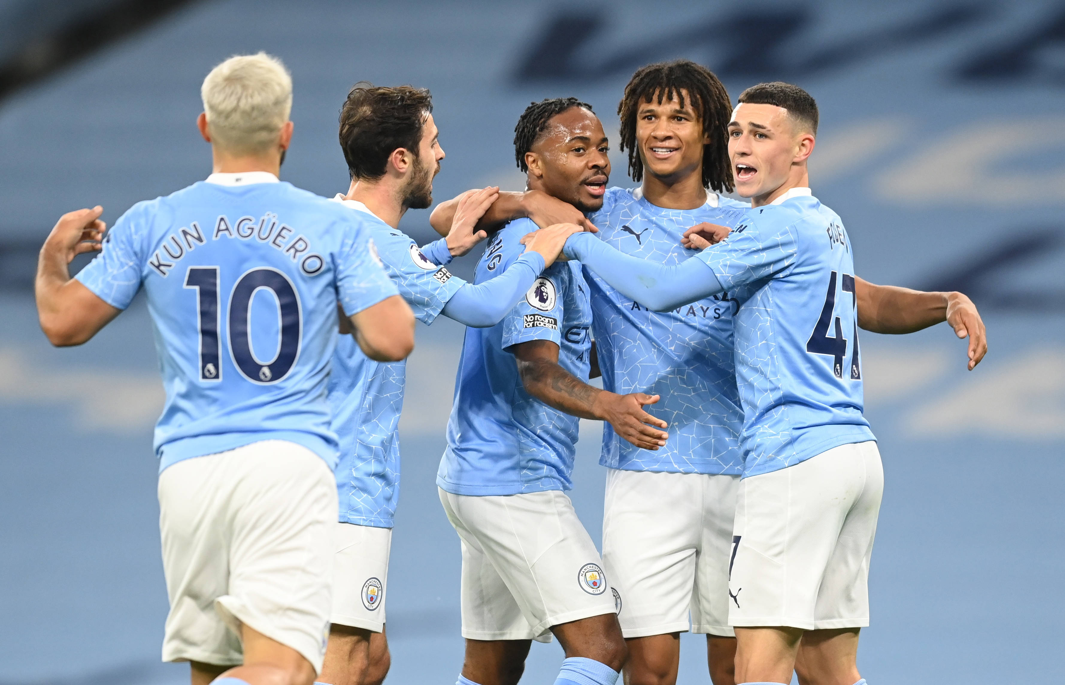 2025中超最佳青年球员候选：王钰栋、吾米提江领衔（2025中超最佳青年球员候选名单出炉：王钰栋、吾米提江领跑）