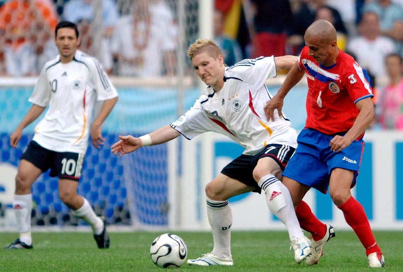 阿隆索帅位告急！皇马提前找好3位备胎：两位名帅+1名少帅（阿隆索下课警报拉响？皇马已锁定三大候选：两名名帅+一位少帅）