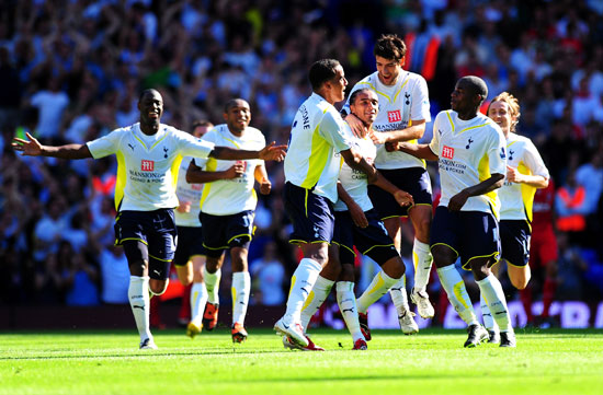 津媒：李嗣镕又帅又能打，首秀4分钟进球排名津门虎队史第一（津媒：李嗣镕颜值实力兼具，首秀4分钟破门位列津门虎队史第一）