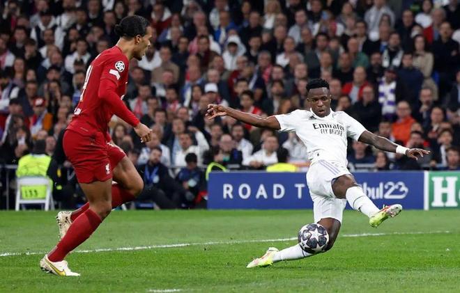 土耳其足协公布对102名涉赌球员处罚结果，其中5人被禁赛1年