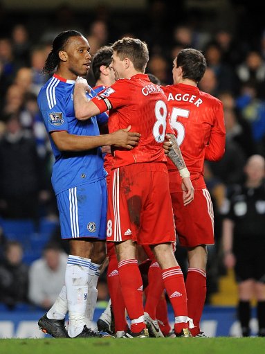 埃尔切vs皇家社会：拉法-米尔、佩德罗萨首发，久保建英、奥亚萨瓦尔出战（埃尔切对阵皇家社会：拉法-米尔、佩德罗萨先发，久保建英与奥亚萨瓦尔出场）