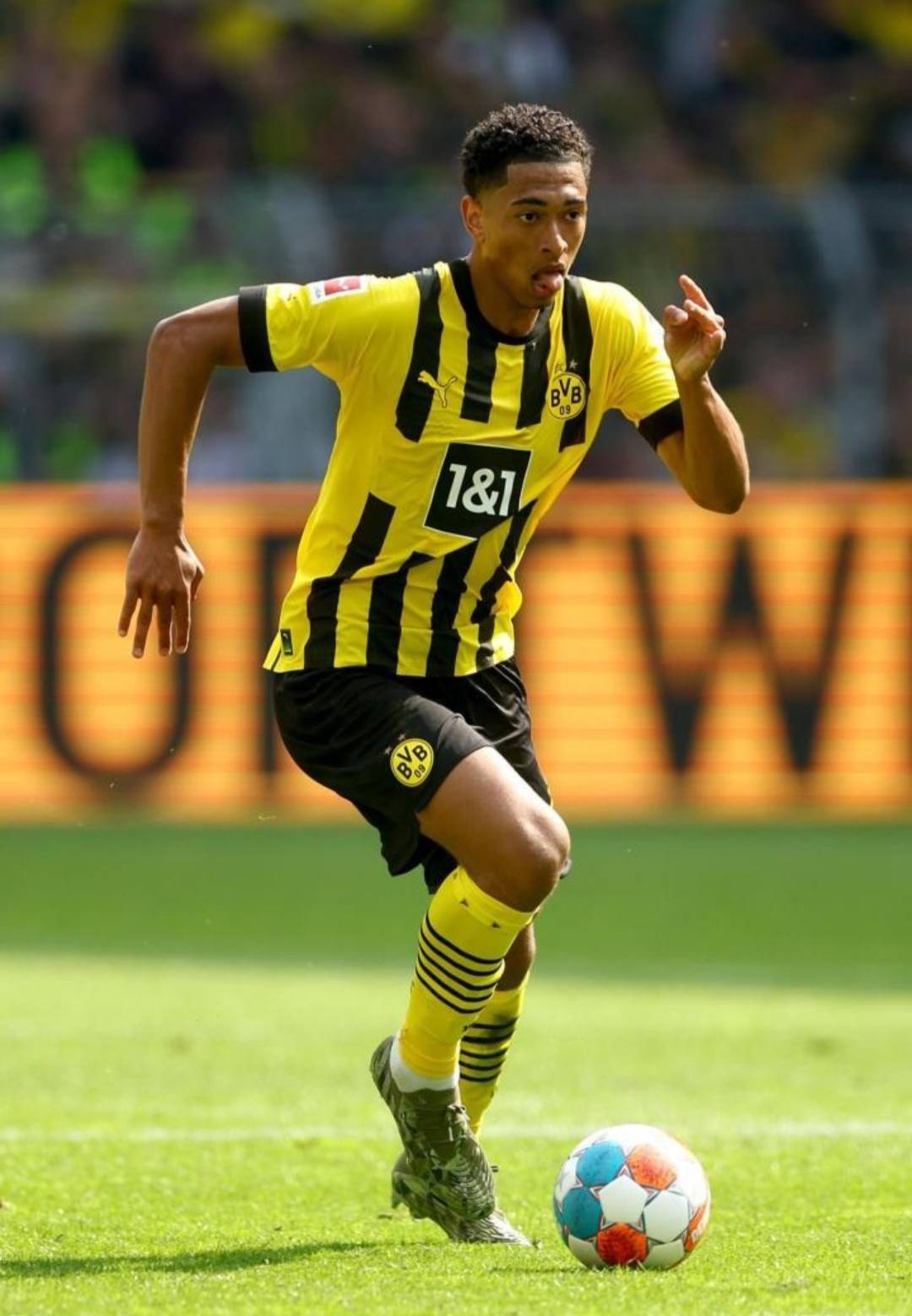 奇兵！斯潘塞近三战场均17.3分5.7助攻，命中率58.9%+75%（状态爆棚！斯潘塞近三场场均17.3分5.7助攻，命中率58.9%／75%）