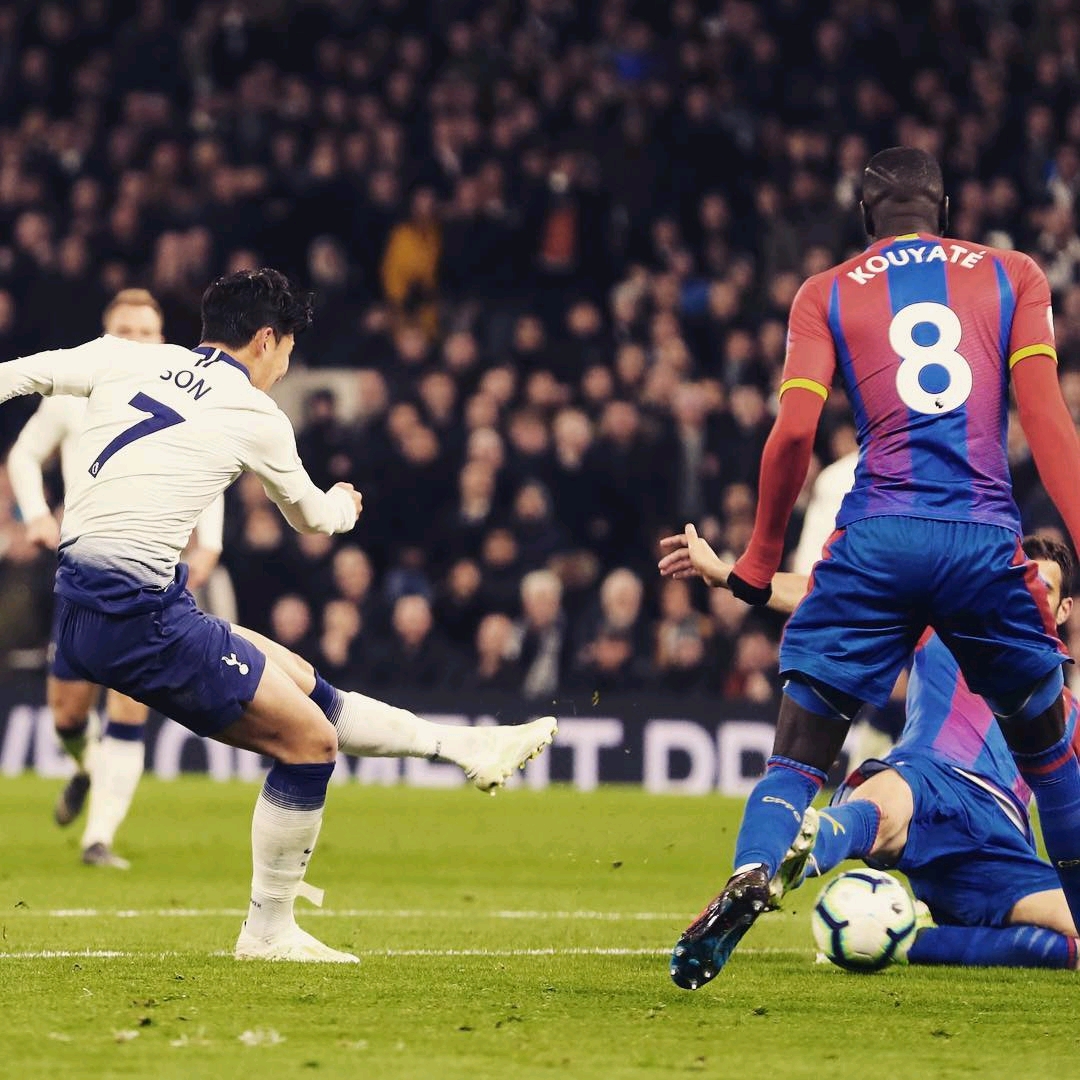 迪洛伦佐：赛后会和孔蒂复盘比赛；欧冠还有两轮还有机会晋级（迪洛伦佐：赛后将与孔蒂复盘比赛，欧冠剩两轮仍有出线希望）