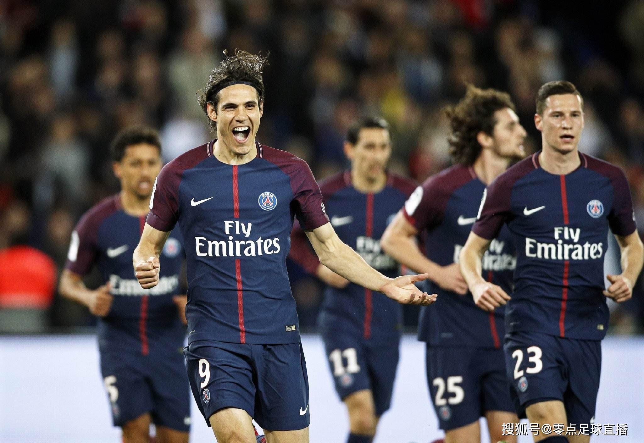 万隆前锋：我已准备好复出，我能否进球不重要，球队能赢就行（万隆前锋复出在即：不计个人进球，只求球队胜利）