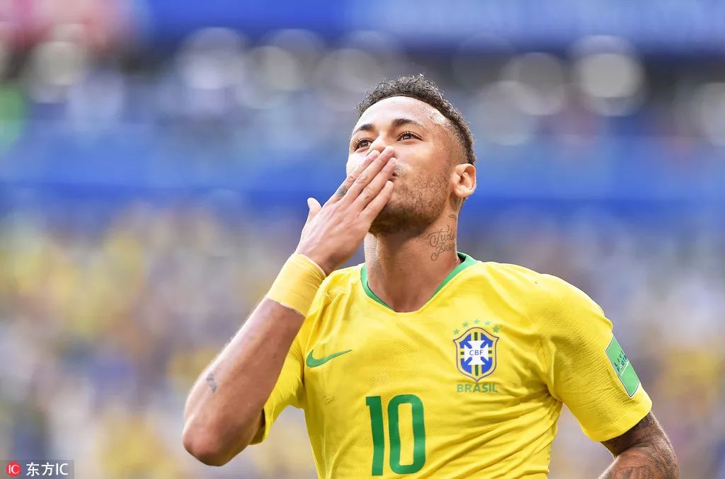 迪洛伦佐：下半场丢球后我们被击垮；挪威很强，配得上胜利（迪洛伦佐：下半场失球让我们崩盘；挪威实力强，胜利当之无愧）